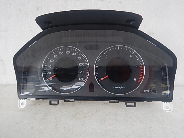 фото №1, Volvo v70 s80 d5 ii iii 07- счетчик приборы