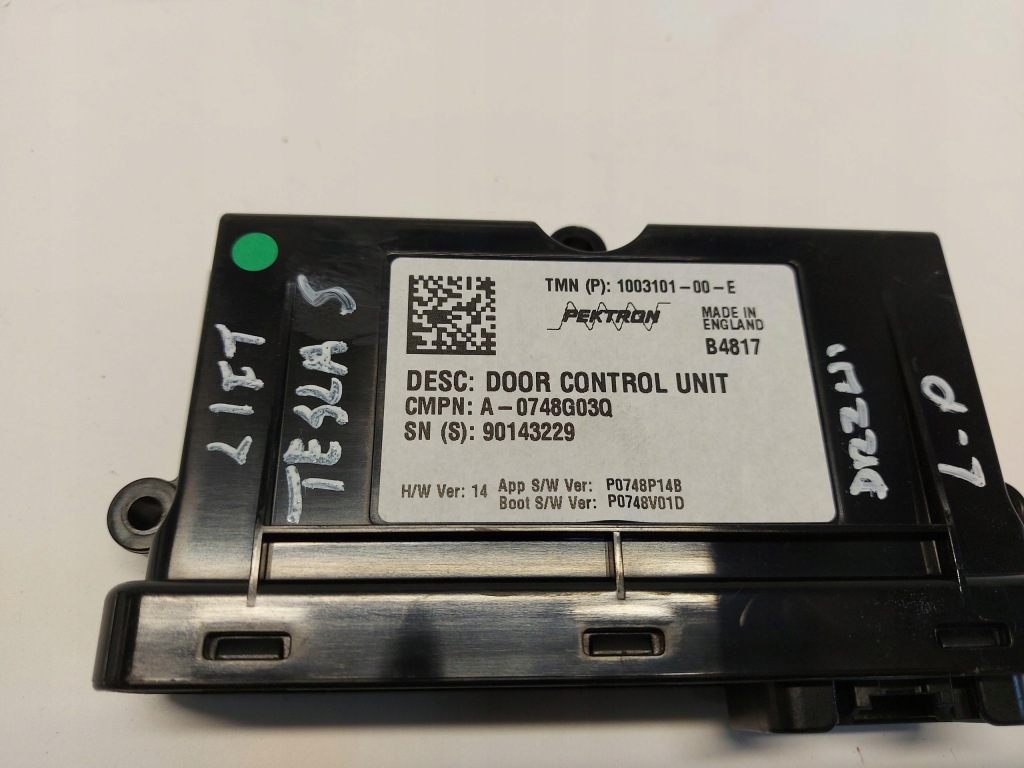 фото №3, Tesla model s lift модуль блок керування двері 1003101-00-e