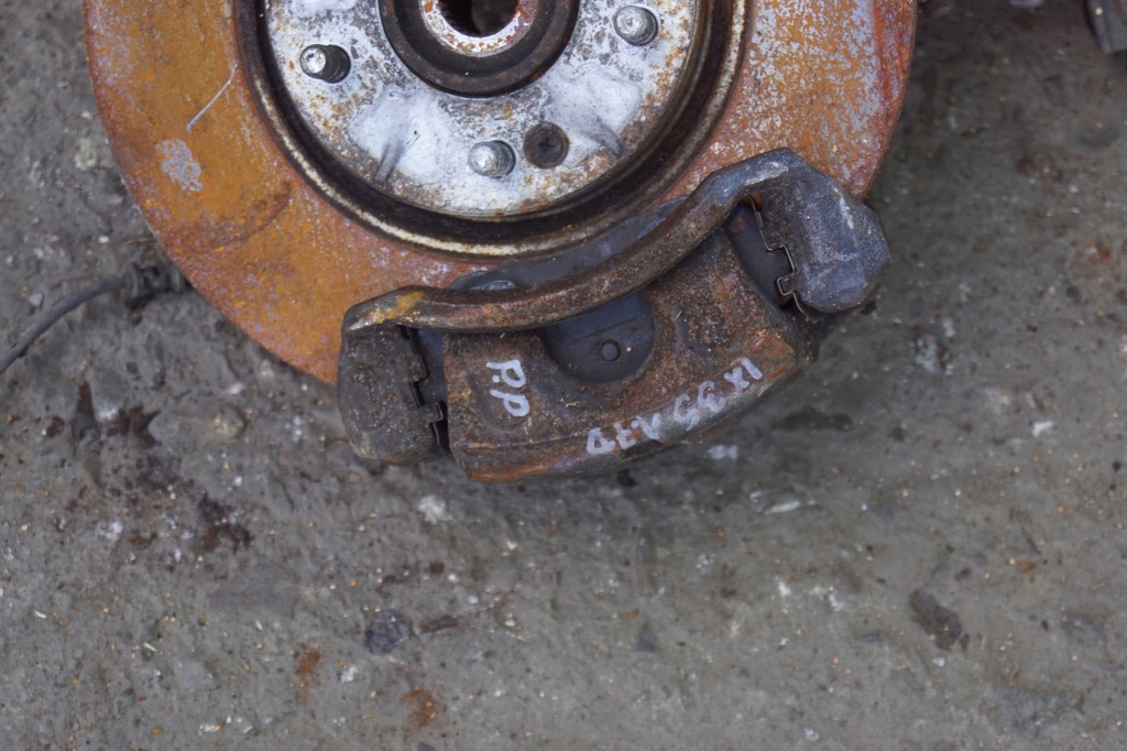 фото №5, Поворотный кулак амортизатор правый перед kia sportage iii