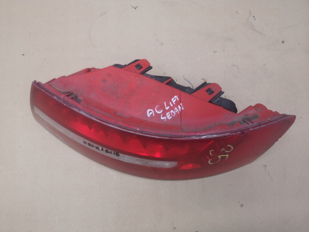 Фара правый  задний  w крыло led audi a6 c6 рестайлинг  08-11 седан Оригинал