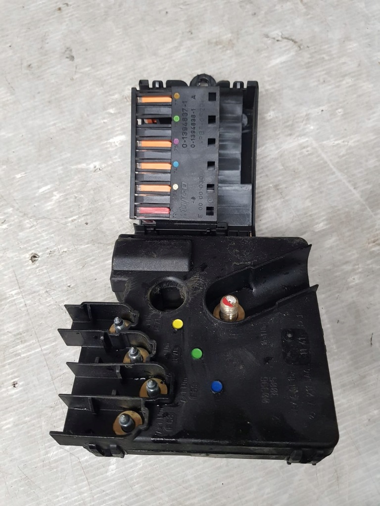 фото №1, Mercedes w211 коробка запобіжників клема a2115461141