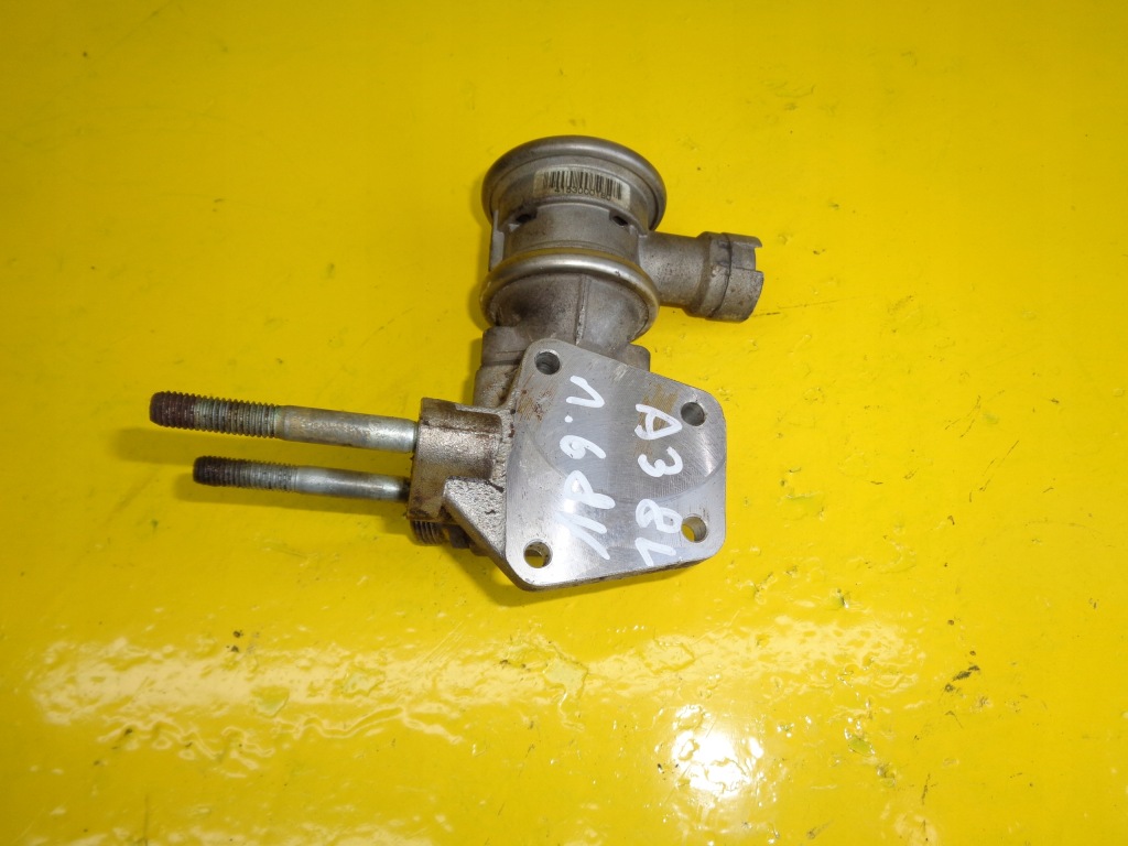 фото №1, Audi a3 8l lift 1.6 8v клапан egr