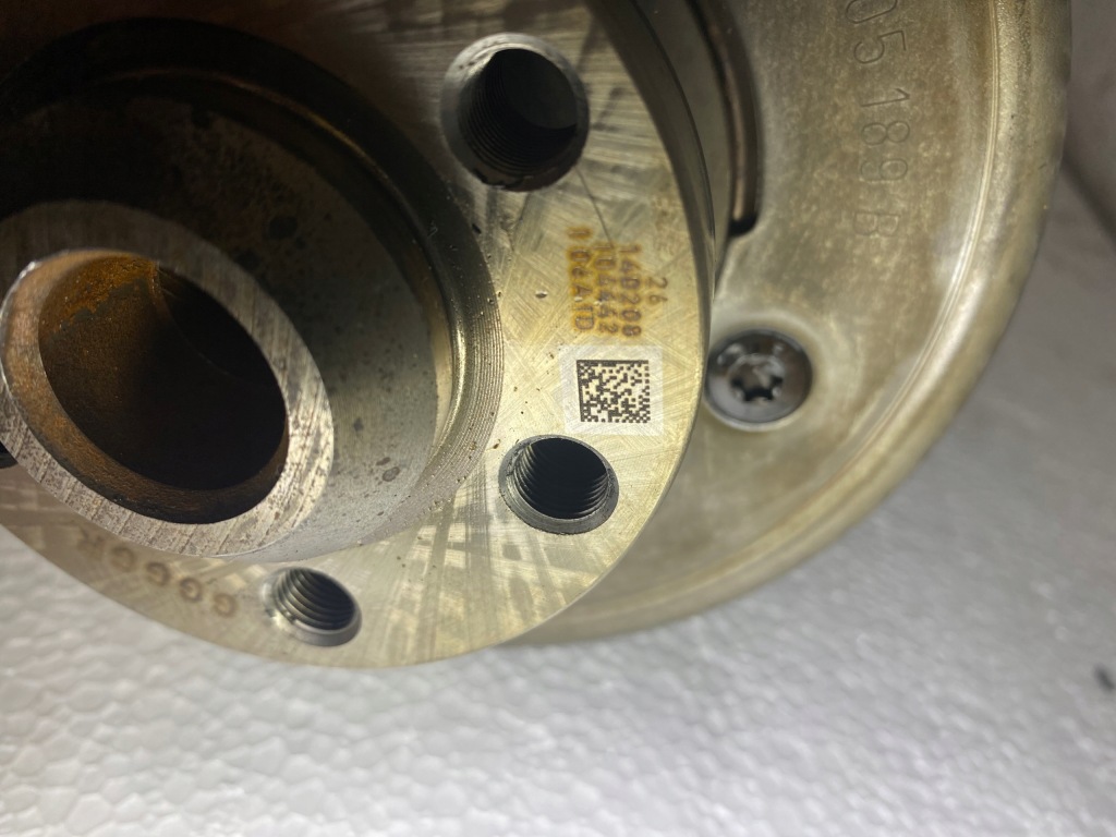 Wał колінчастий 1.6 bse 06ad vw seat skoda audi Оригінал