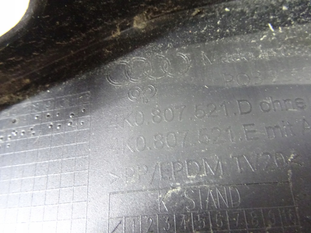 фото №11, Спойлер бампера задняя audi a6 c8 4k0807521d