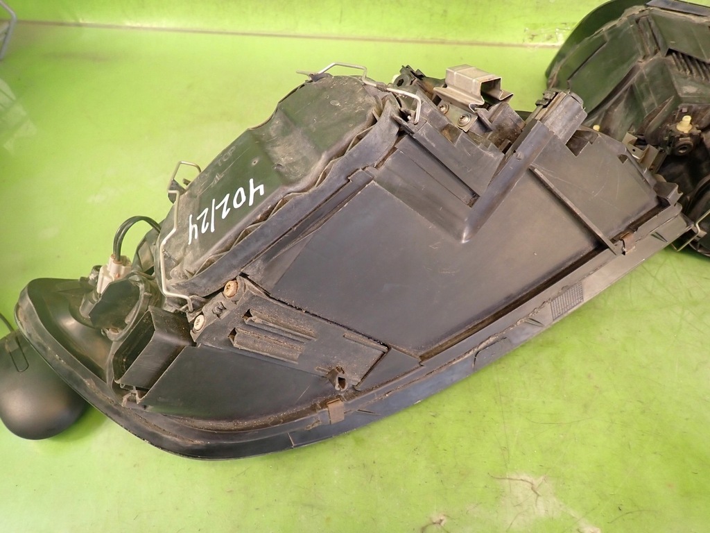 фото №14, Фара правий лівий лампа volvo s40 ii v50 0301198276 0301198271 xsenon