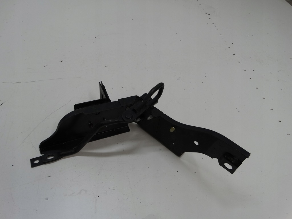 фото №6, Засувка шторка багажника лівий bmw e83 x3 7026709