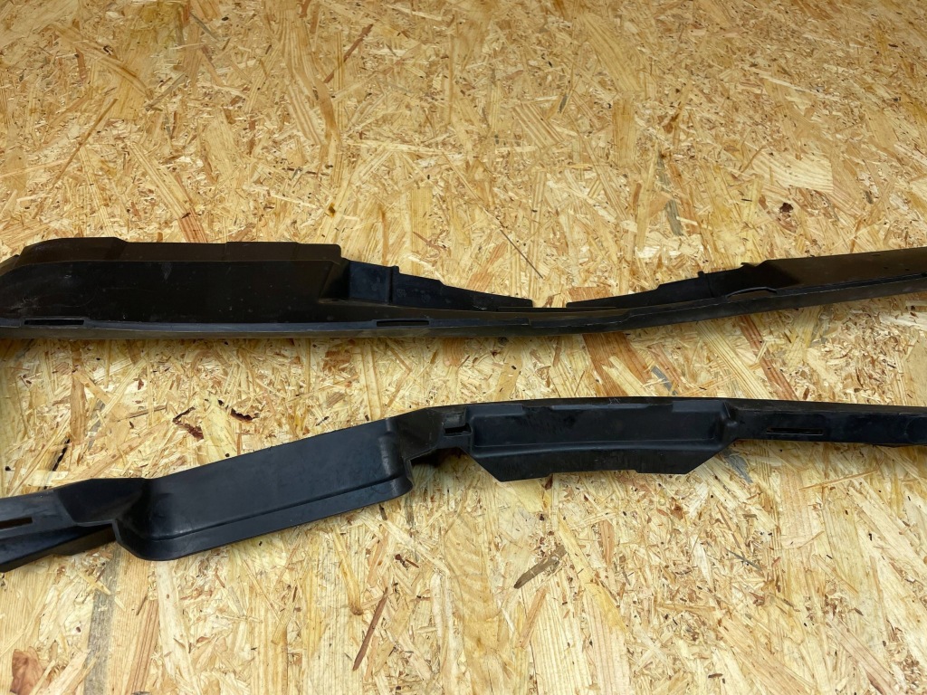 Впуск накладка кермо  повітря mercedes a klasa w177 a1778853106 Доставка