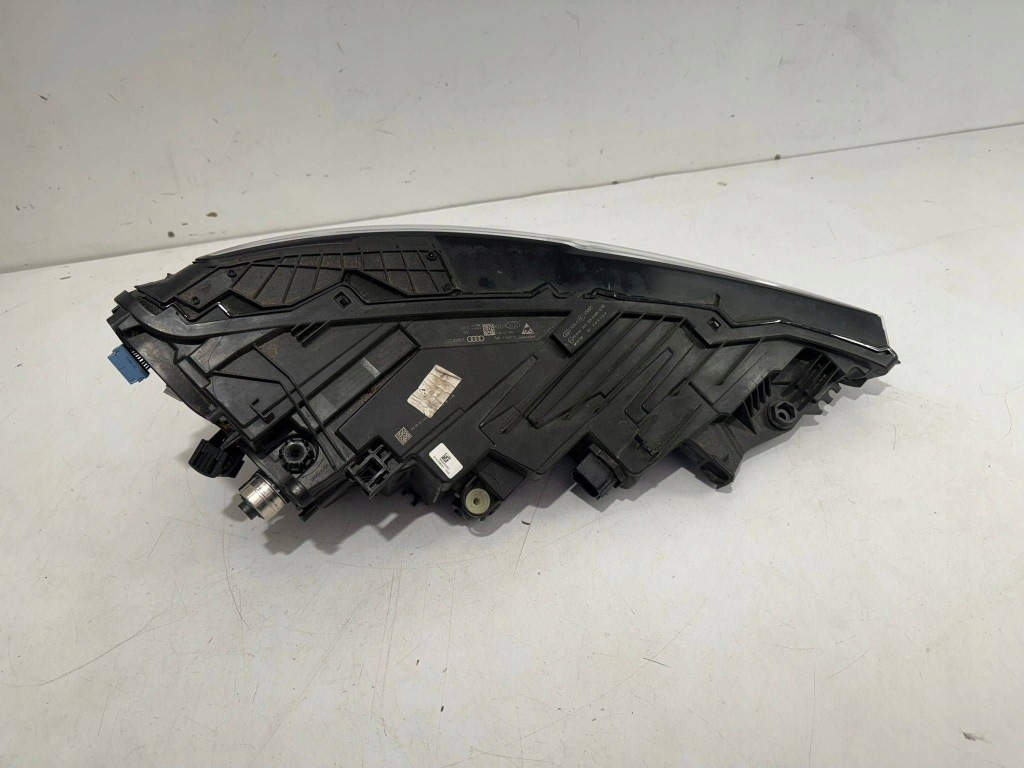 фото №10, Audi q8 4m8 лампа ліва перед передня matrix idealna демонтаж