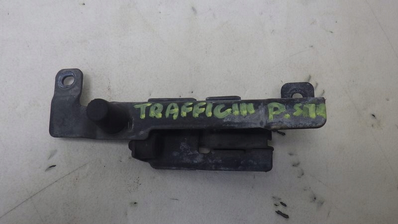 фото №1, Засов замка дверь раздвижных правый trafic iii