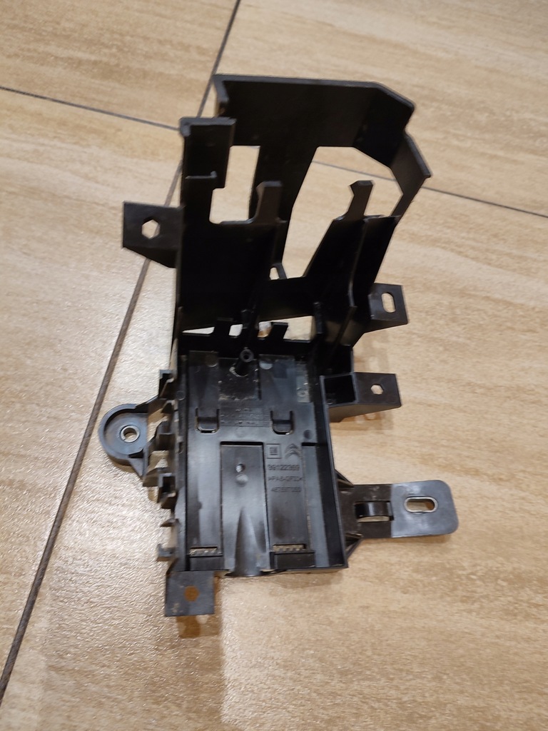 фото №9, Корпус крепление компьютер citroen c3 aircross