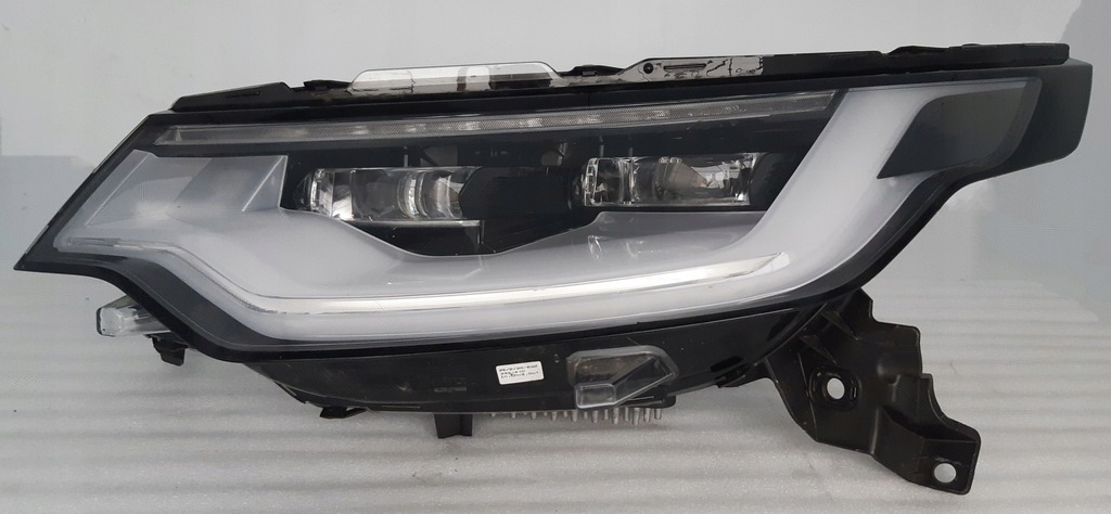 фото №1, Лампа led matrix land rover discovery 5 l462