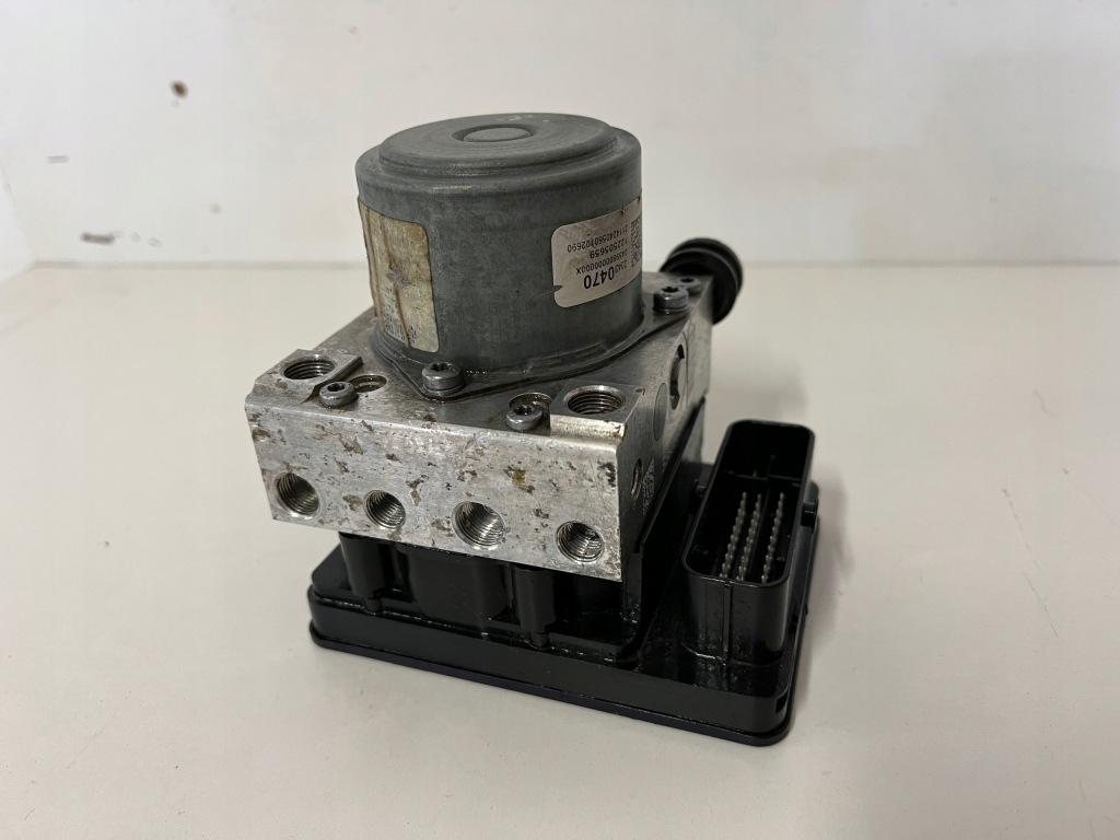 Купити Насос abs opel insignia a рестайлінг  23430008