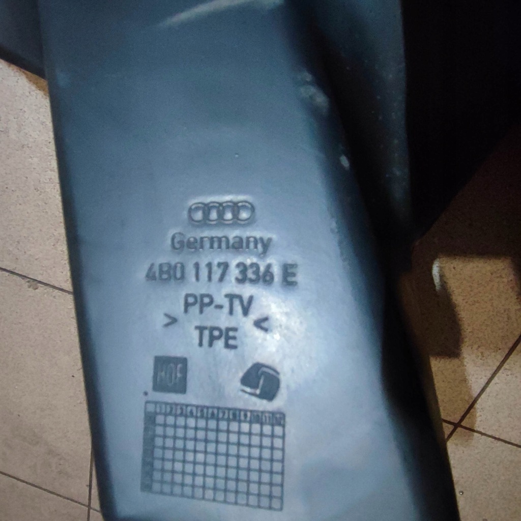 фото №9, Повітрозабірник повітря правий audi a6 c5 2.7 bt biturbo