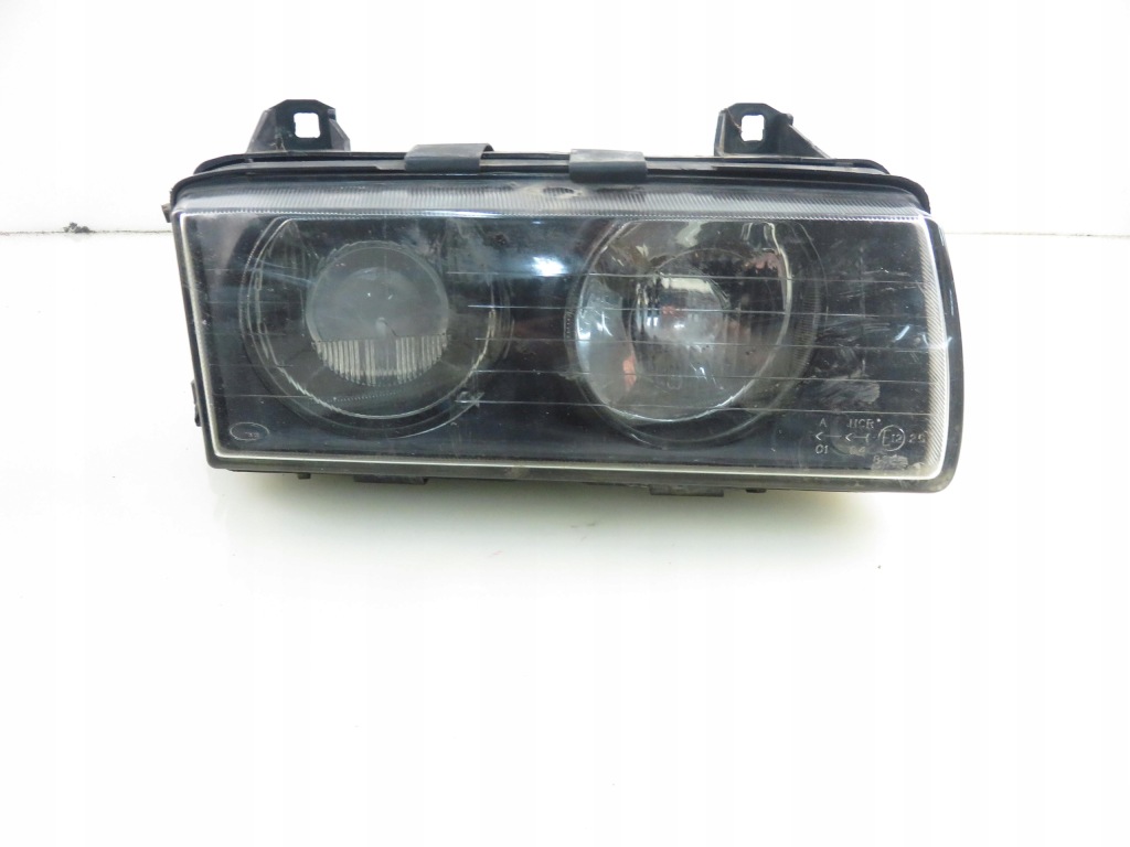 фото №1, Лампа правая передняя bmw 3 e36 8353802