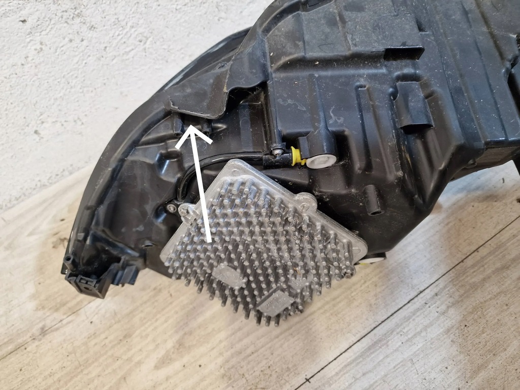 фото №11, Jaguar xf ii x260 f-pace x761 lift 20- лампа low full led правая перед eu