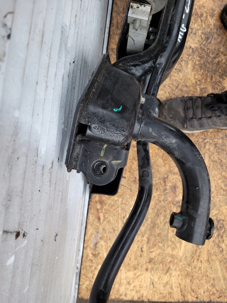 фото №10, Підрамник підрамник поперечина mg zs lift