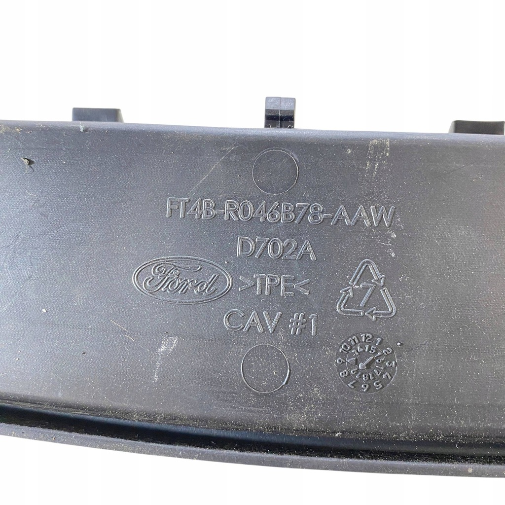 фото №7, Ford edge ii 2020 вкладка заднього бардачка тунель середнього