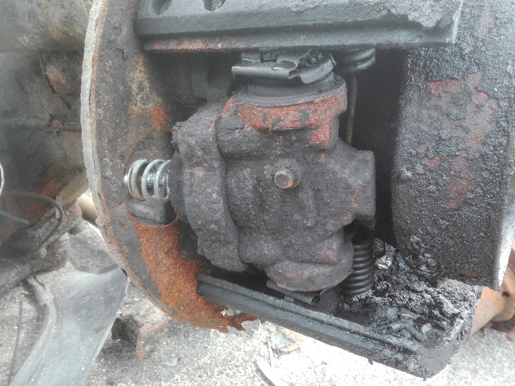 фото №1, Циліндрик розпірка гальмівний man 400 zł netto