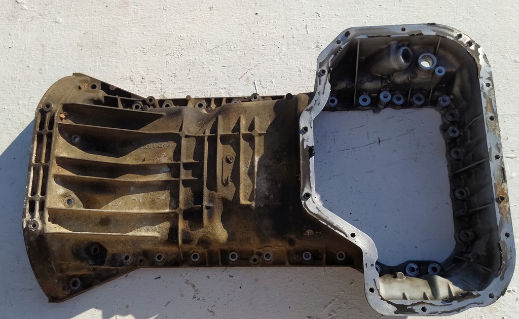 фото №1, Поддон масла верхний mercedes gl x164 4.7 273 r2730141702