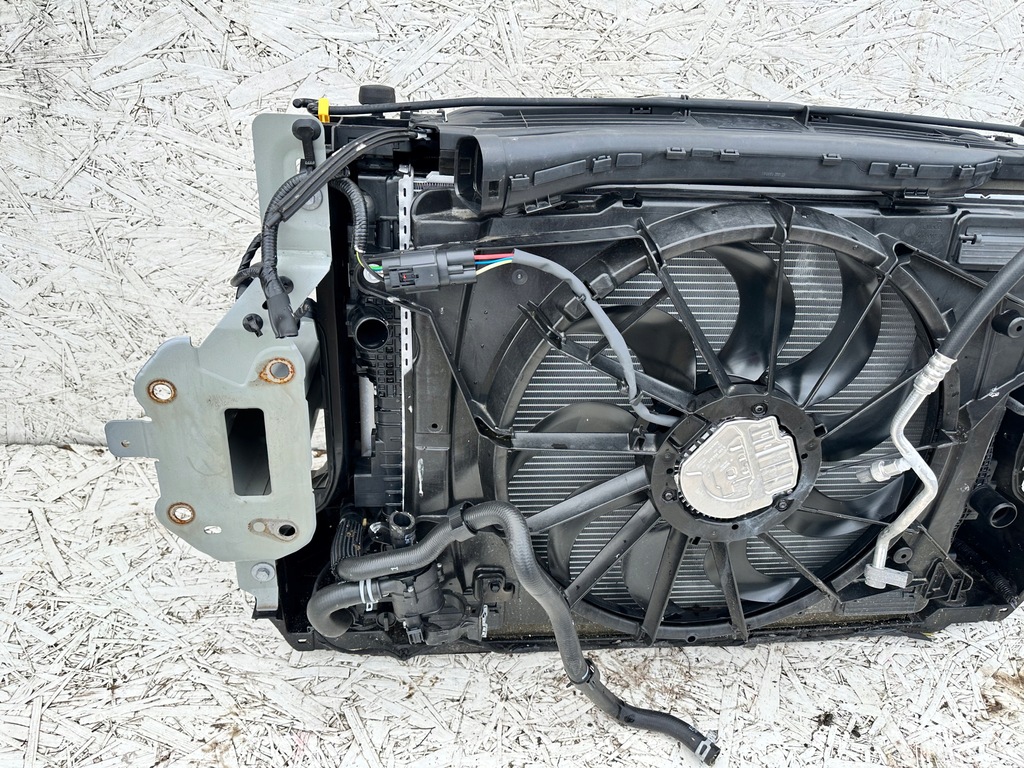 фото №7, Kuga mk3 pas передний перед kompletny 2,0 tdci