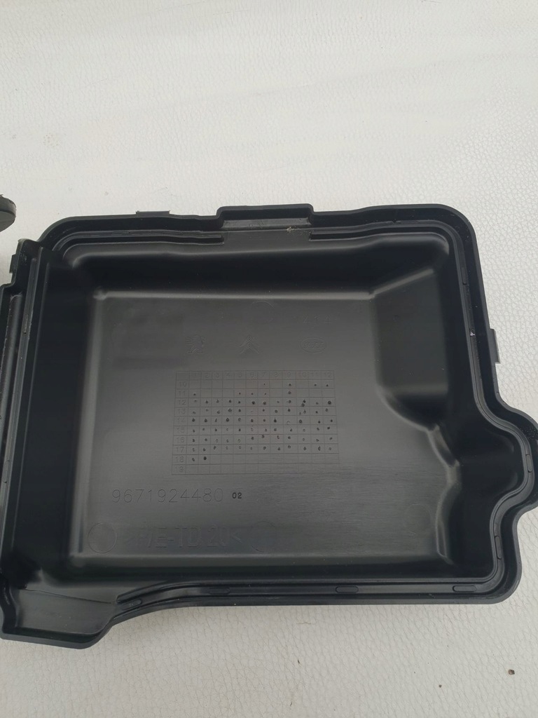 фото №10, Citroen c3 aircross корпус запобіжників 1.2b