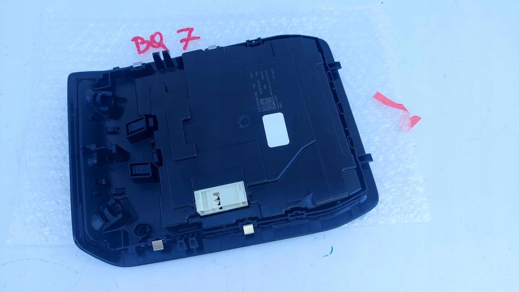 фото №5, Volkswagen golf viii 8 лампа потолочный nowa оригинальный номер 2970