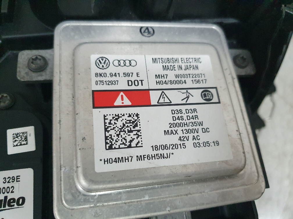 фото №10, Golf sportsvan 14- лампа ліва перед ксенон led поворотний afs kompletny idealny