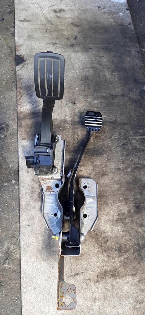 фото №8, Педаль газа тормоза c4 picasso ii