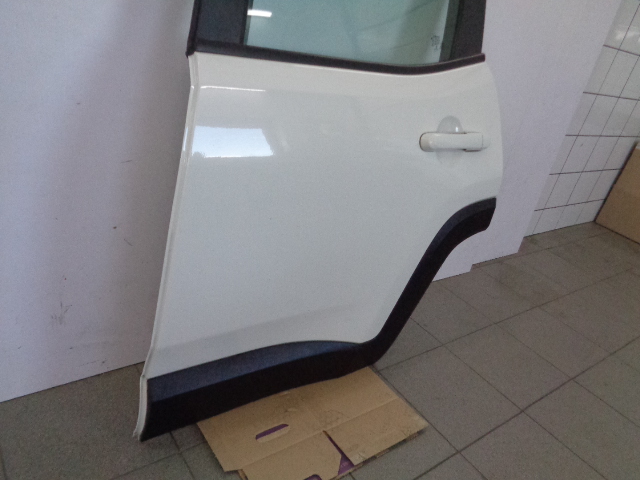 фото №4, Дверь левый задняя задние полный jeep renegade alpine white 296 2017 rok