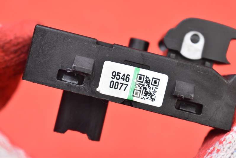 фото №7, Выключатель подъёма стекло левый задняя 95460077 chevrolet aveo t300 11-20