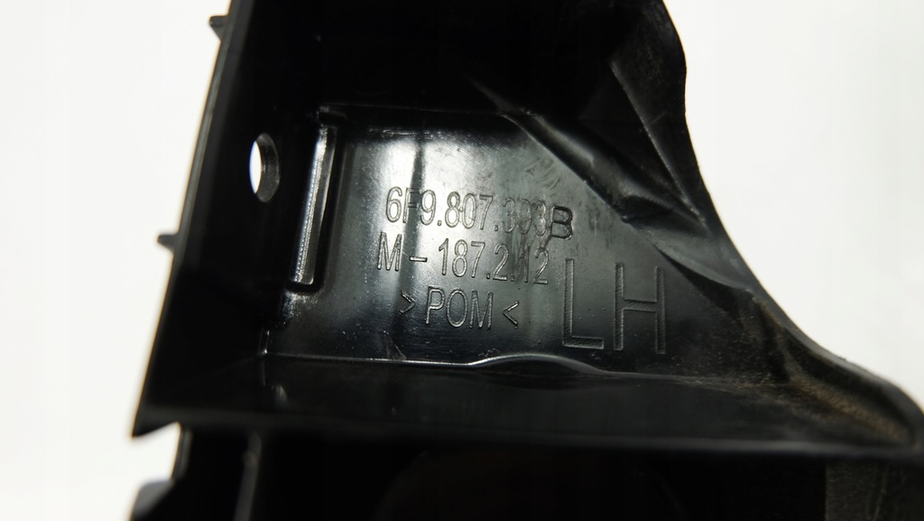 фото №10, Напрямна бампера лівий-задній seat arona oe: 6f9807393b