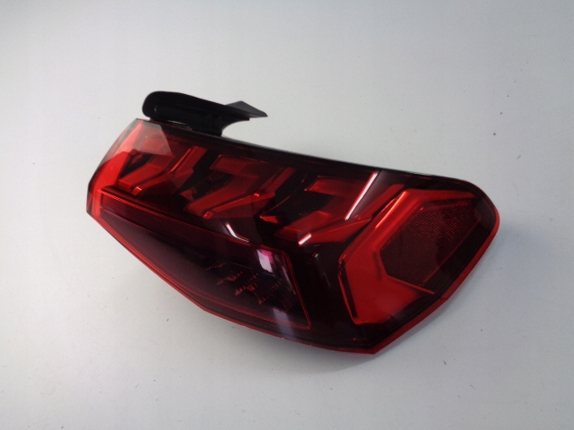фото №1, Лампа правый задняя audi a3 8y hb 2023 rok