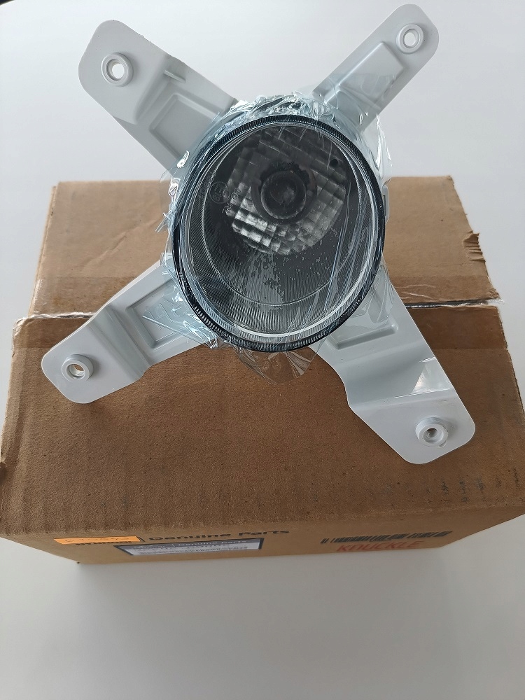 фото №1, Лампа передняя противотуманная правая i10 14 h-92202b9000