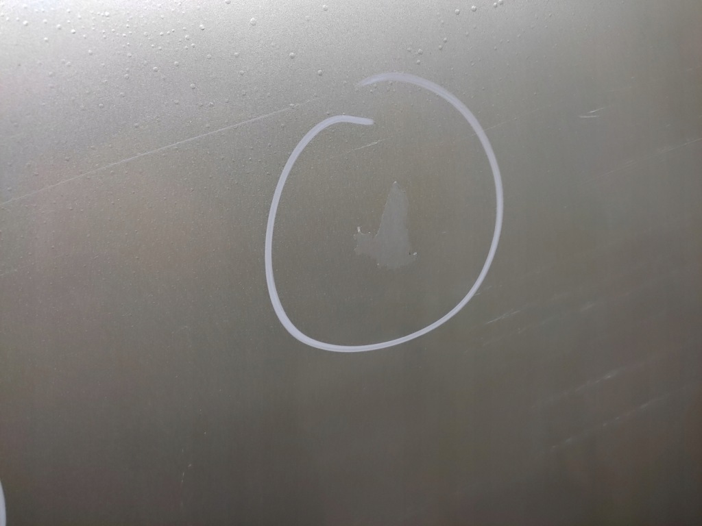 Suzuki forenza капот кришка двигуна лак 68u в Україні