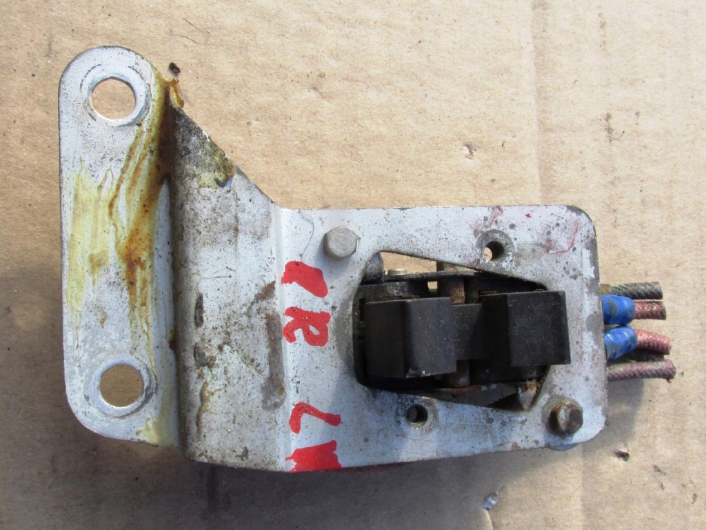 фото №4, Rolls silver shadow перемикач вікон керування