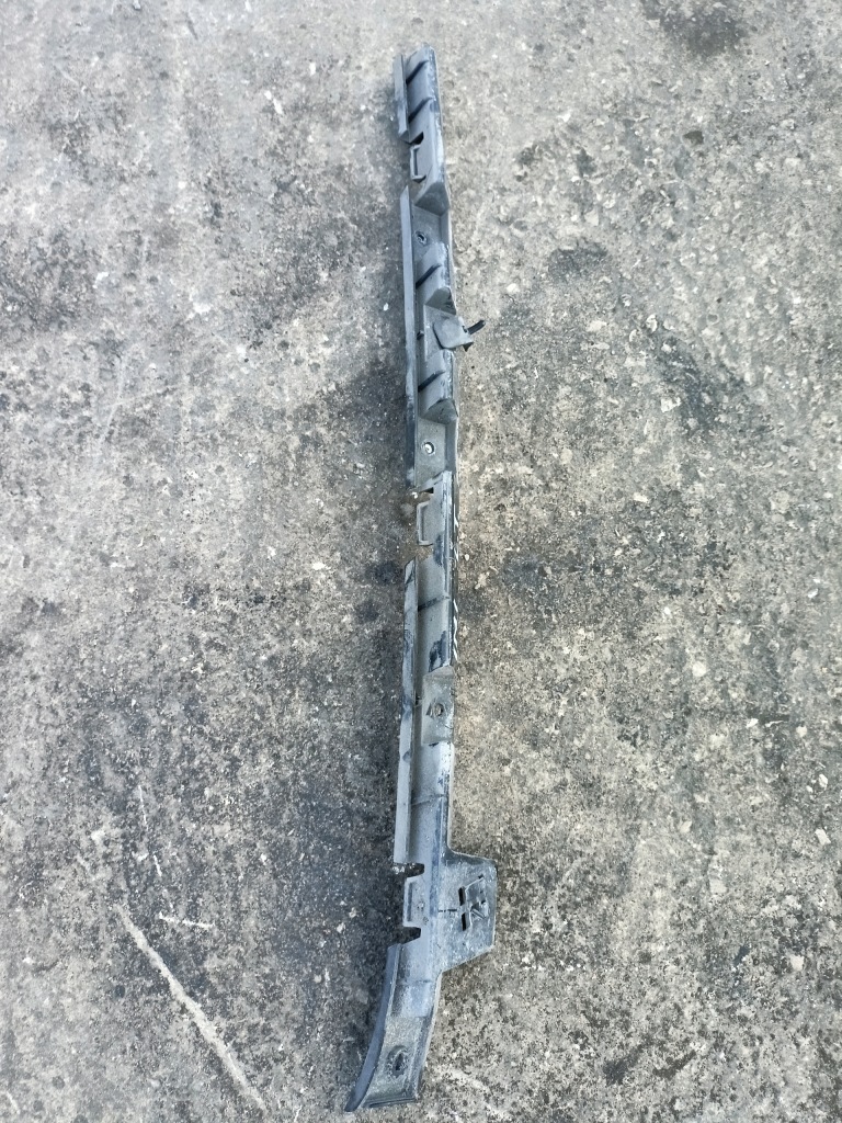 фото №1, Напрямна бампера задня лівий opel insignia 13239123