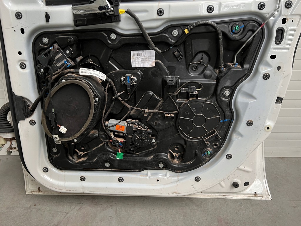 фото №7, Дверь правый перед передние jeep grand cherokee