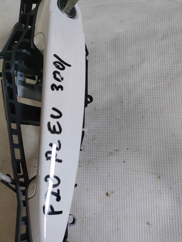 фото №6, Bmw f20 ручка двері лівий перед ключ alpinweiss