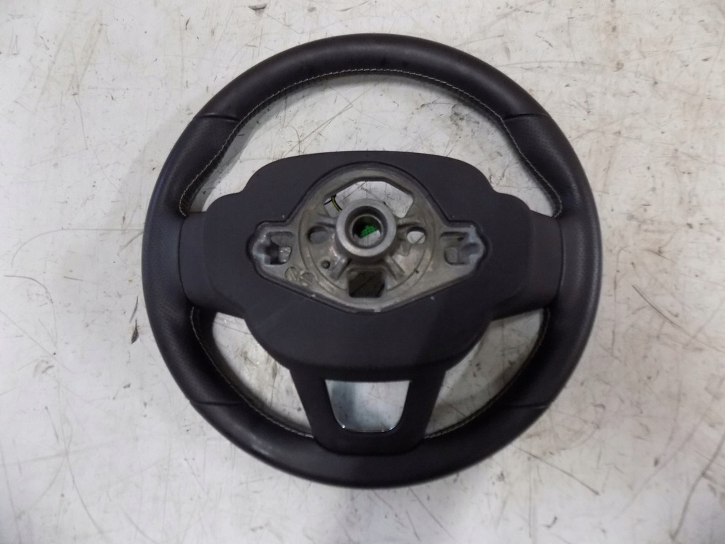 фото №6, Volvo xc40 r-design повітропровід шкіра мультифункція 32288649