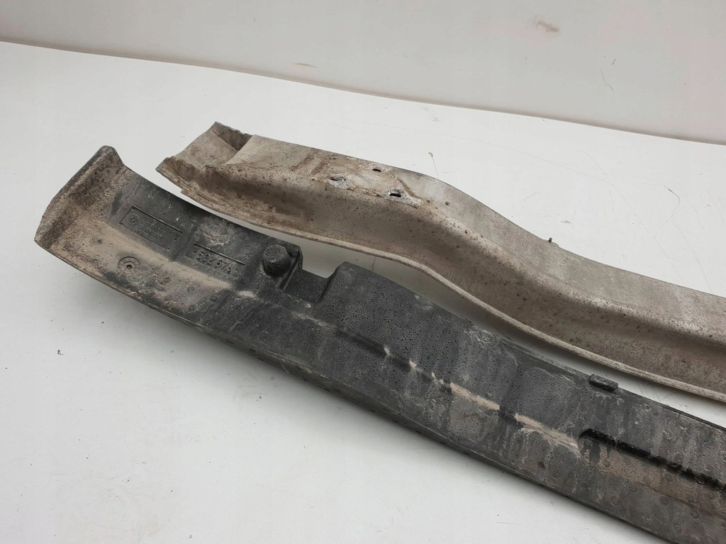 фото №8, Bmw 7 e65 e66 2006 с задний поперечина бампера заднего