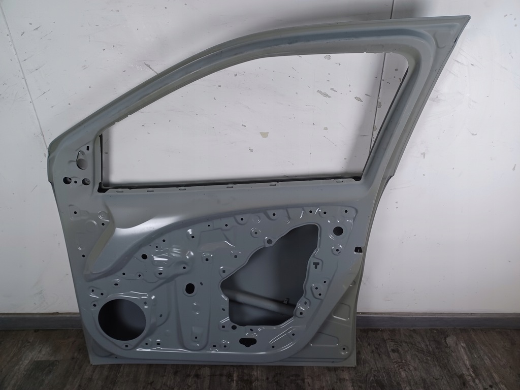 фото №15, Двері --- toyota aygo x 2021- --- передні праве --- сервісні оригінальні