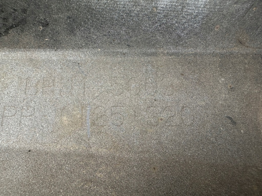 Купити Mazda 3 бампер передній перед bhn11-5003