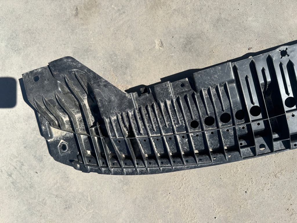 фото №8, Защита бампера перед toyota auris 06-12 заменитель