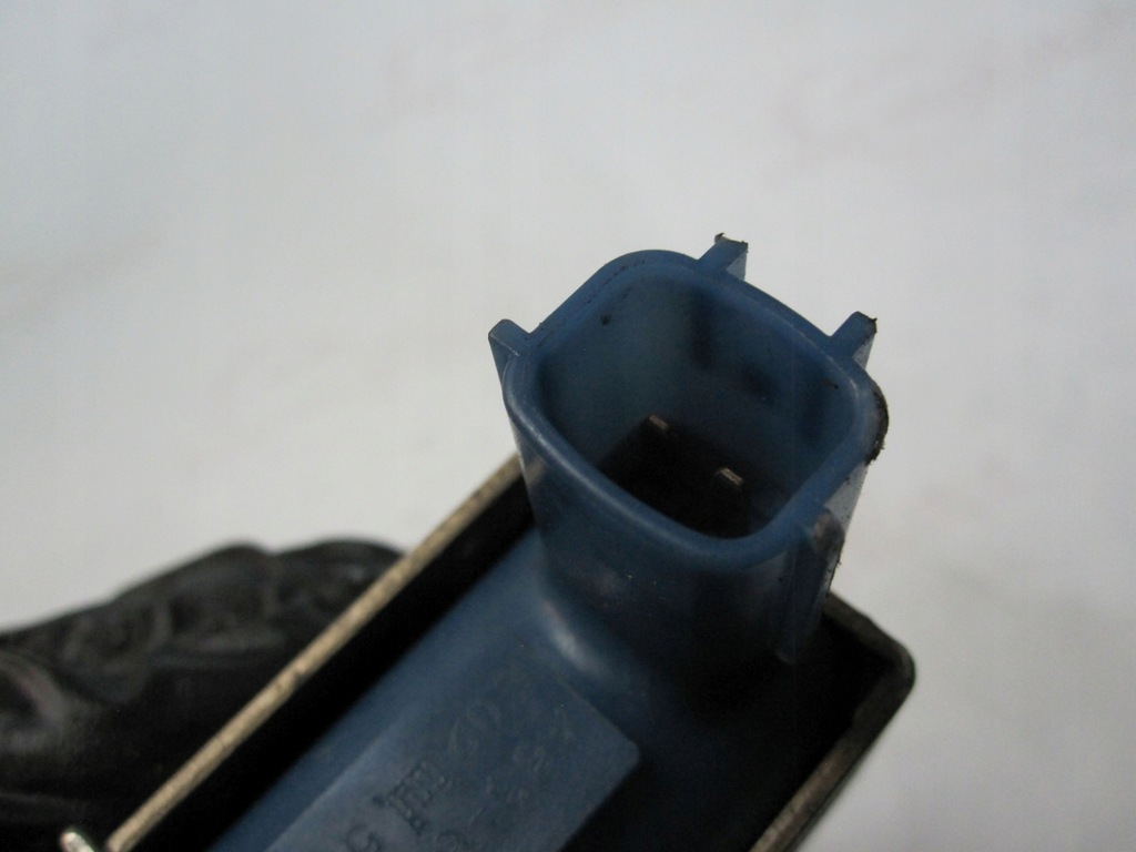 фото №5, Nissan murano z50 350z 3.5 v6 a83-600 клапан вакуумa