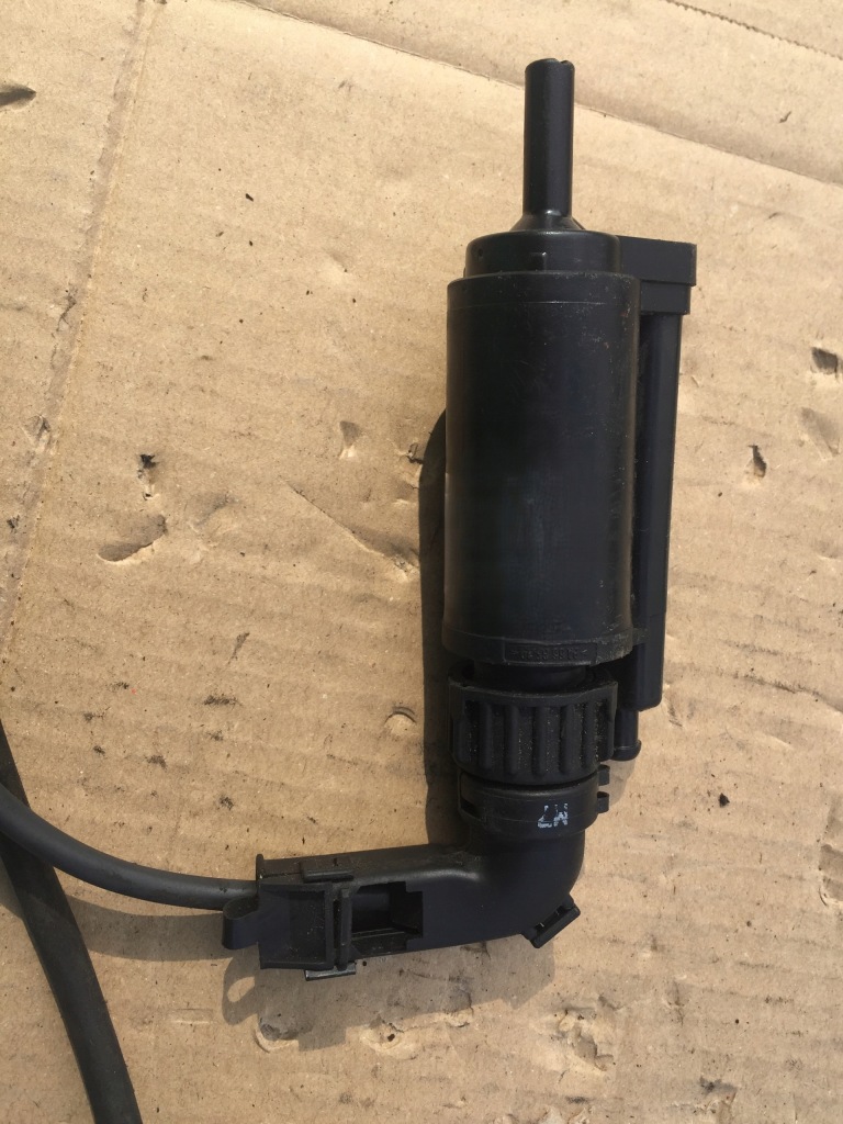 фото №1, Помпа омывателя scania r 1722690