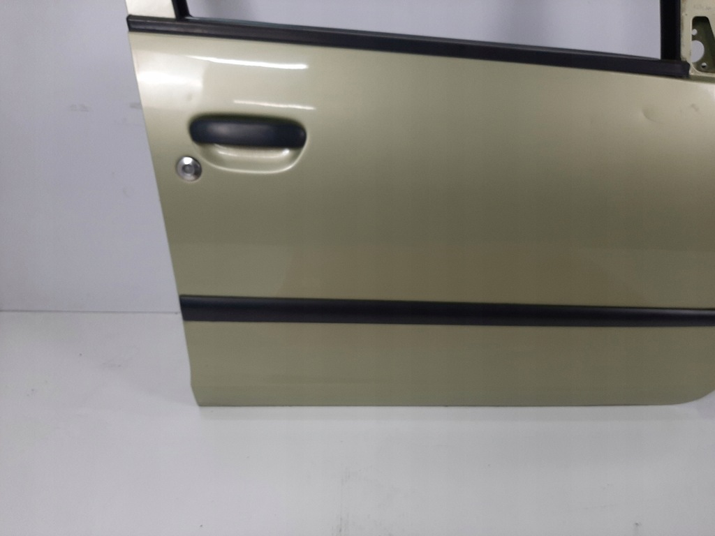 фото №13, Mitsubishi colt vi 1.1 12v 04r дверь правый перед mn161884