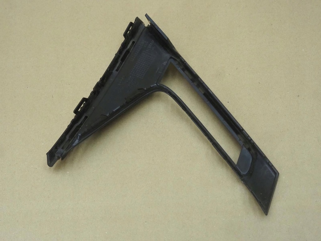 фото №13, Audi a3 8y решётка молдинг защитная 8y0807588