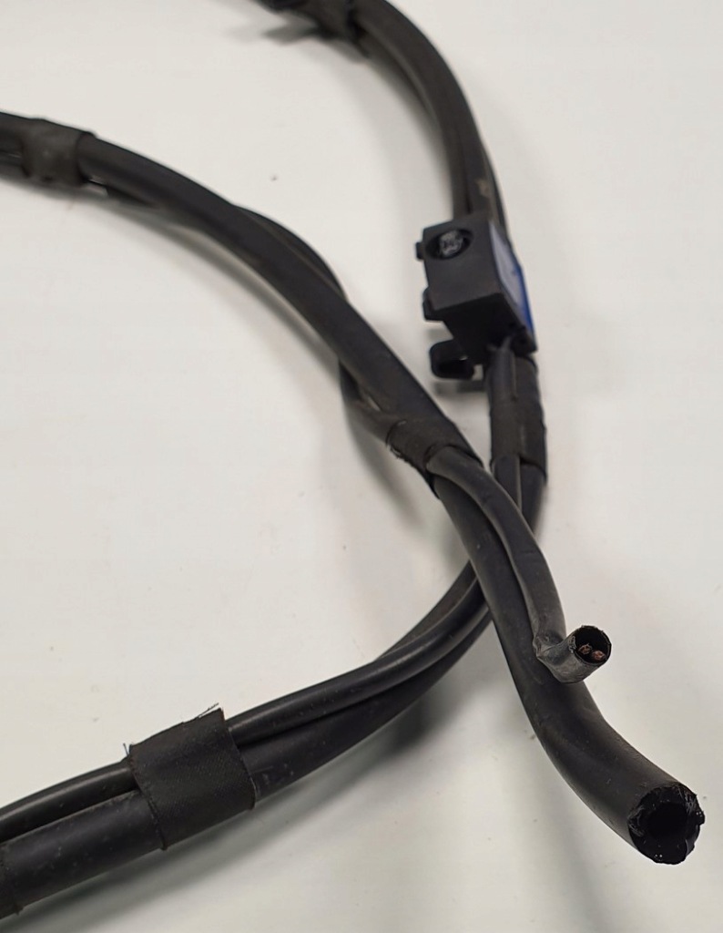 Форсунки шланг омывателя капот mercedes w176 в Украине