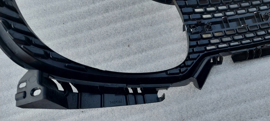 фото №6, Suzuki ignis iii 3 16- решётка радиатора решётка радиатора решётка бампера перед 72111-62r0