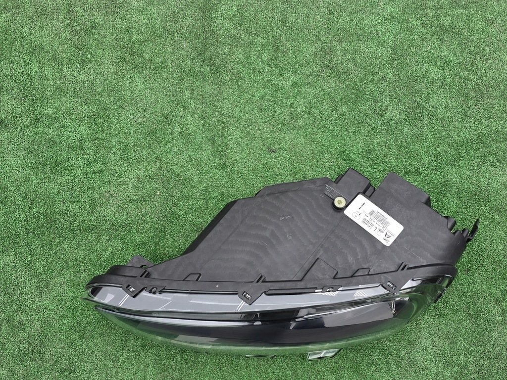 фото №3, Citroen c4 cactus lift лампа передняя